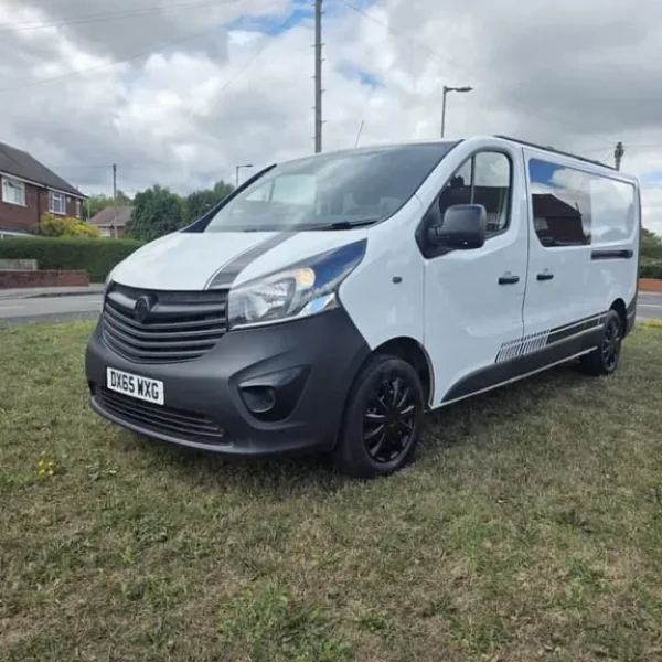 2015 VAUXHALL VIVARO LWB VERY CLEAN NO VAT HPI CLEAR READY FOR WORK £4999