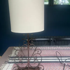 Table lamp