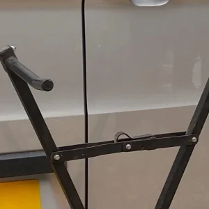 Cycle carrier-tow bar fitting. - Image 5