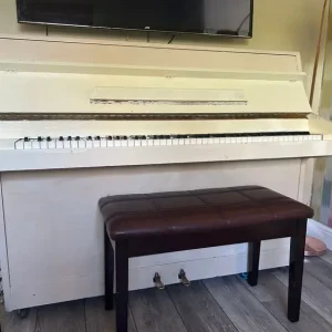 Piano with stool - Image 3