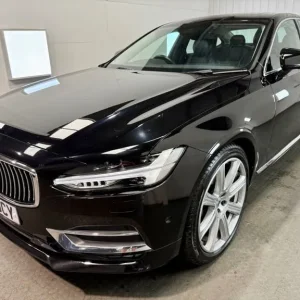 2017 Volvo S90 2.0 D5 PowerPulse Inscription Pro Saloon 4dr Diesel Auto AWD Euro 6 (s/s) ( Saloon... - Image 3