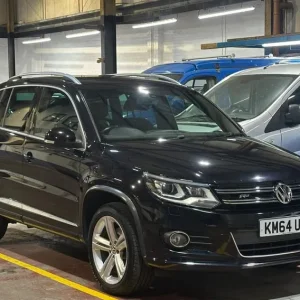 2014 Volkswagen Tiguan 2.0 TDI BlueMotion Tech R-Line 4WD Euro 5 (s/s) 5dr (Nav) ESTATE Diesel Ma...