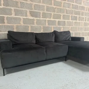 Scs Black Velvet Chaise Sofa RRP £999 - Image 2