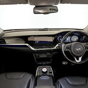 2021 Kia Niro 4+ Electric Estate - Image 3