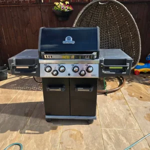 Broil King Regal S490 Pro IR Gas BBQ - Image 4