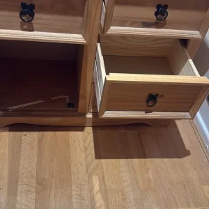 Cupboard - Image 3