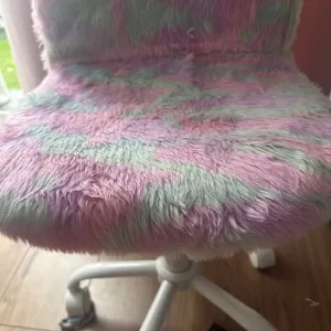 Kids height adjustable desk chair - Image 2