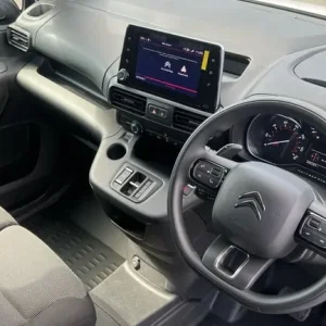 2024 Citroen Berlingo 1.5 BlueHDi 950 Driver Edition XL Panel Van - Image 4