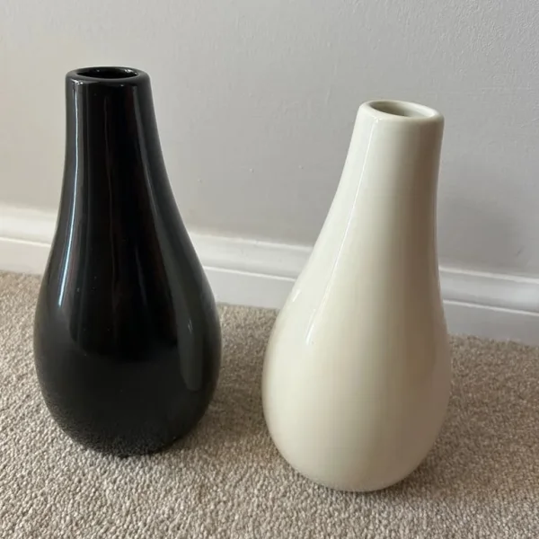 Pair of vases