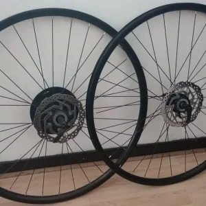 700c disc wheelset - Image 5