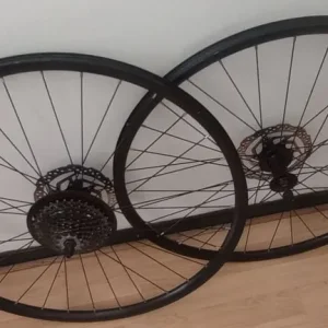 700c disc wheelset