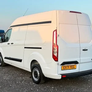 2021 Ford Transit Custom 2.0 EcoBlue Trend Panel Van - Image 6