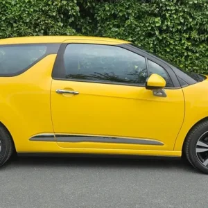 2017 Citroen DS3 1.2 PureTech 82 Chic 3dr (18k miles) - Image 6
