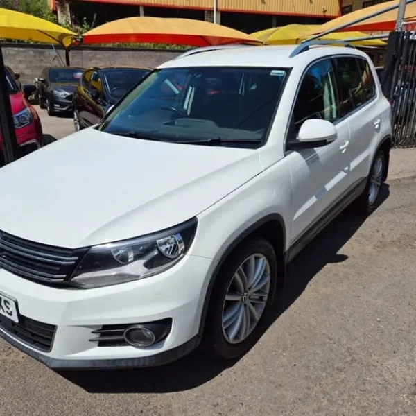 2012 Volkswagen Tiguan SPORT TDI 4MOTION Estate Diesel Manual