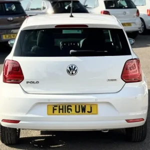 2016 Volkswagen Polo 1.0 BlueMotion Tech Match Hatchback - Image 6