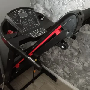 Dynamix T3000C Motorised Treadmill with Auto Incline - Image 2
