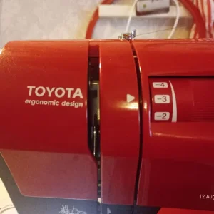 Toyota Oekaki Sewing Machine - Image 3
