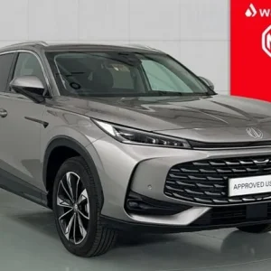 2025 MG HS 1.5 T-GDI Trophy 5-door hatchback