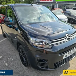 2021 Citroen Berlingo 1.5 BlueHDi Driver XL Pro Automatic - Image 3