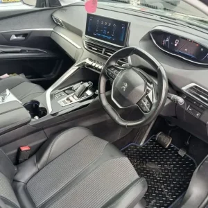 2021 Peugeot 5008 1.5 BlueHDi Allure Premium SUV - Image 6