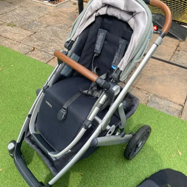 Uppababy Vista pushchair and car seat set