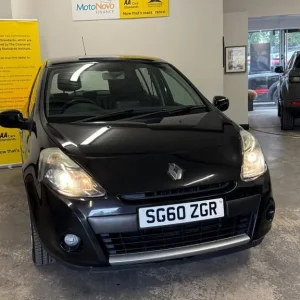 2010 Renault Clio 1.6 VVT Auto Hatchback with TomTom and Euro 4 - Image 8