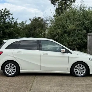 2016 Mercedes-Benz B-Class 1.6L Petrol Auto White - Image 8