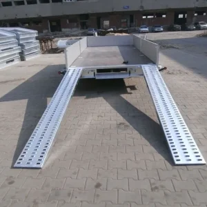 Aluminium Punched Decking Ramps 2.5m for Recovery Trucks - Image 3