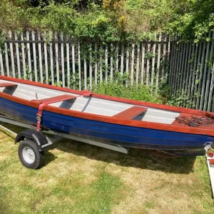 19’ open fishing boat with new trailer and 12hp Honda engine - Image 2
