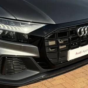 2022 Audi Q8 Black Edition 55 TFSI quattro 340 PS tiptronic hatchback - Image 8