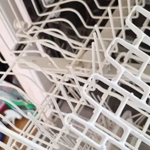 Currys Essentials slimline dishwasher - Image 4