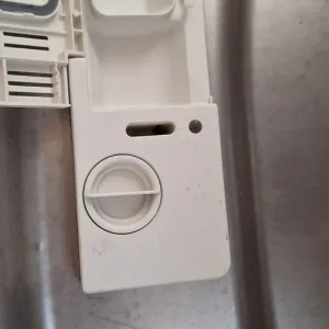 Currys Essentials slimline dishwasher - Image 6