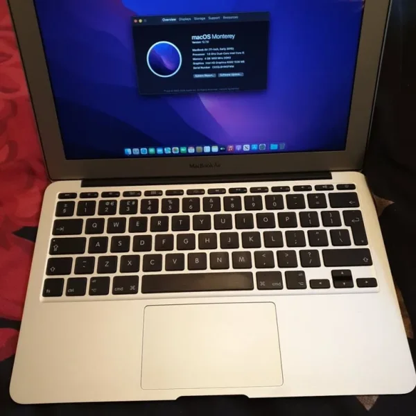 11-inch MacBook Air 2015 with Charger – Monterey, 1.6GHz i5, 4GB RAM, 128GB SSD