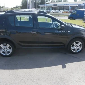 2014 Dacia Sandero Stepway 1.5 dCi Laureate Hatchback