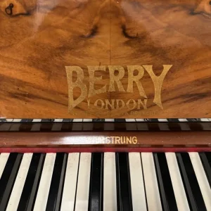 Art deco walnut cased overstrung Berry London piano - Image 4