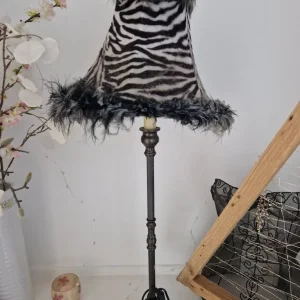 Tall table lamp - Image 2