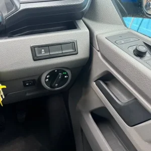 Volkswagen Transporter T30 TDI Highline Air Con Euro 6 ULEZ Compliant - Image 7