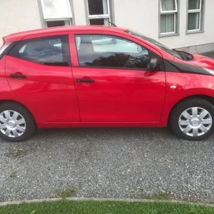 2015 Toyota Aygo 1.0 manual hatchback - Image 4