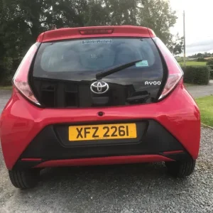 2015 Toyota Aygo 1.0 manual hatchback - Image 6