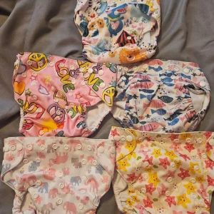Reusable cloth nappies - Image 2