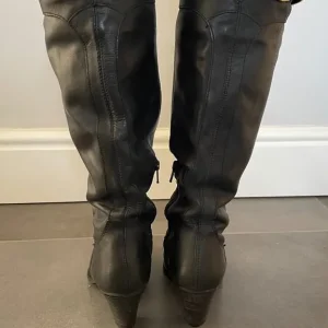 Office London Black Leather Knee High Boots Size 5 - Image 4