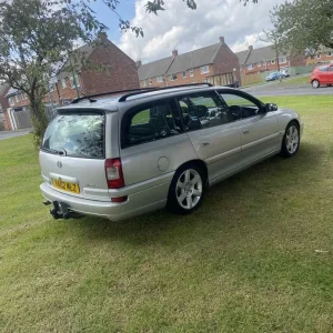 Vauxhall Omega Estate 2002 manual 2.2L 5-door - Image 5