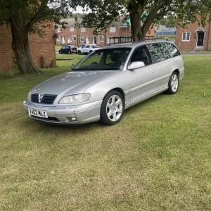 Vauxhall Omega Estate 2002 manual 2.2L 5-door