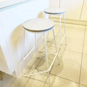 Two White Breakfast Bar Stools with Wooden Top and Metal Base - Image 4