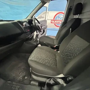2017 Vauxhall Combo 2000 Sportive CDTi S/S Panel Van - Image 5