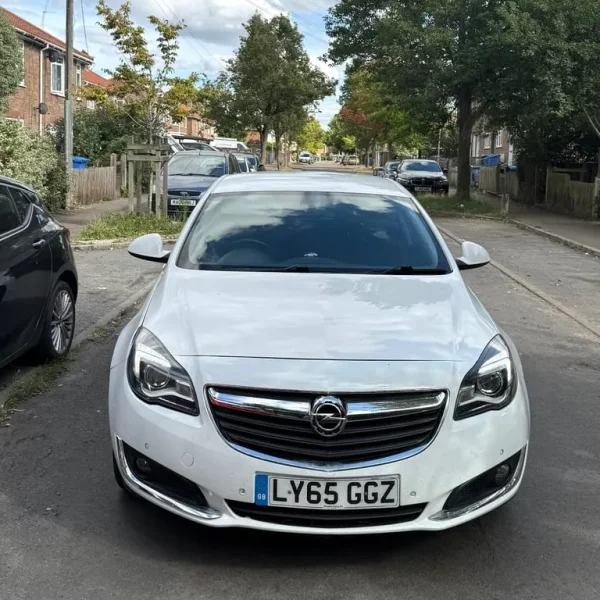 Vauxhall Insignia Hatchback 2015 Manual 5-door