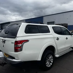 2019 Mitsubishi L200 2.4 Di-d Dc Barbarian Double Cab Diesel Manual - Image 4