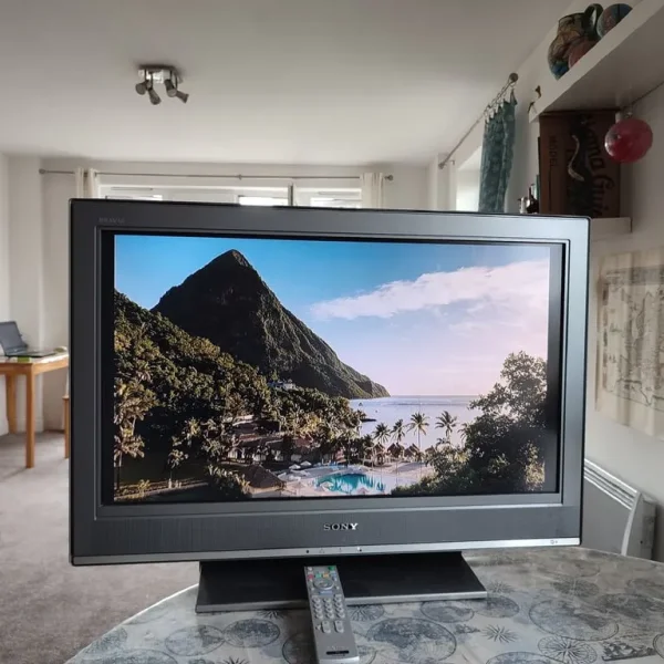 32 inch SONY Bravia TV