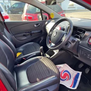 2014 Renault Captur 1.5 dCi 90 Signature Energy 5dr Hatchback Diesel Manual - Image 8