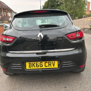 2016 Renault Clio 1.2 16V Dynamique Nav HATCHBACK - Image 5